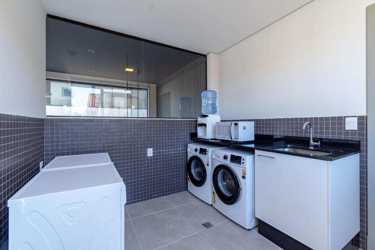 Confortavel Loft Com Vista Para O Mar - Condominio Com Piscina Bombinhas Esterno foto